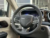 Chrysler Pacifica Limited AWD 3.6 V6 Pentastar 3.6 thumbnail