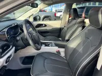 Chrysler Pacifica Limited AWD 3.6 V6 Pentastar 3.6 thumbnail