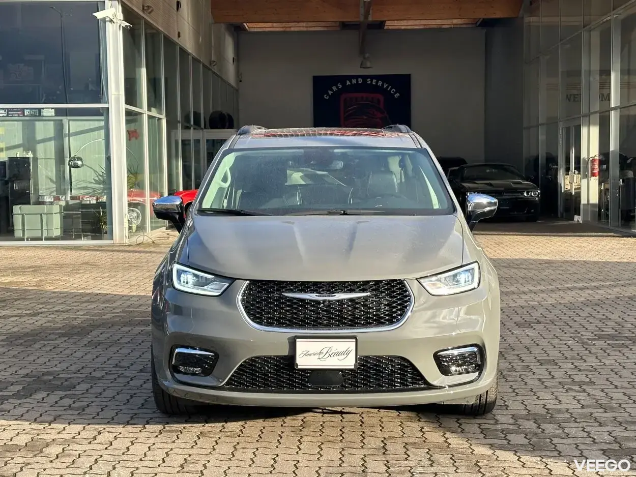 Chrysler Pacifica Limited AWD 3.6 V6 Pentastar 3.6