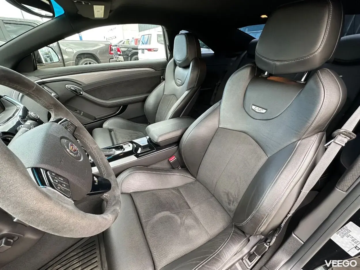 Cadillac CTS V 6.2 V8 Supercharged 556hp 6.2 415kW