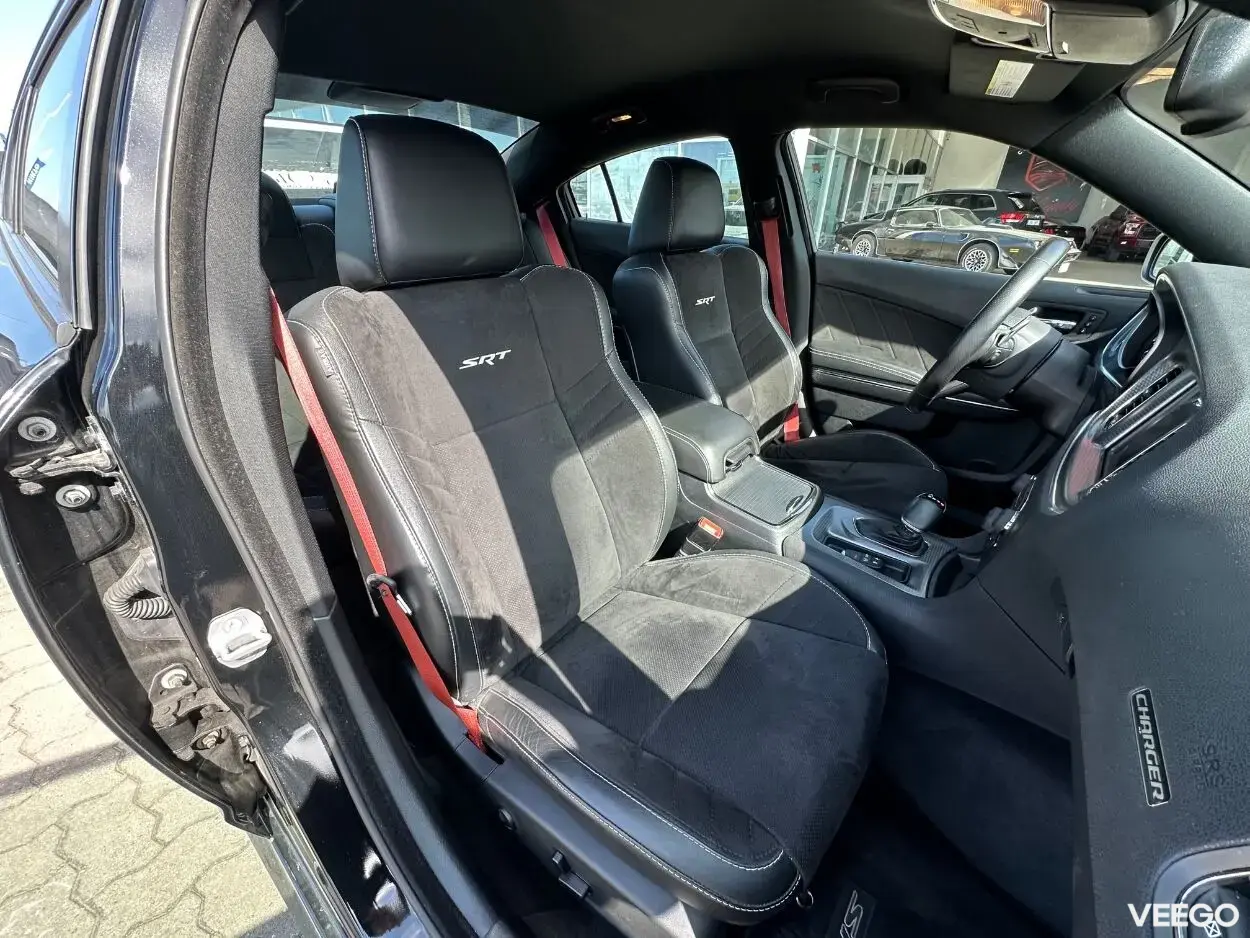 Dodge Charger SRT Hellcat 6.2 V8 Hemi 707hp 6.2 527kW