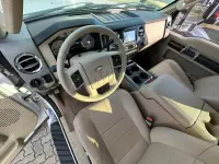 Ford F-250 Lariat Super Duty 4X4 6.4 thumbnail