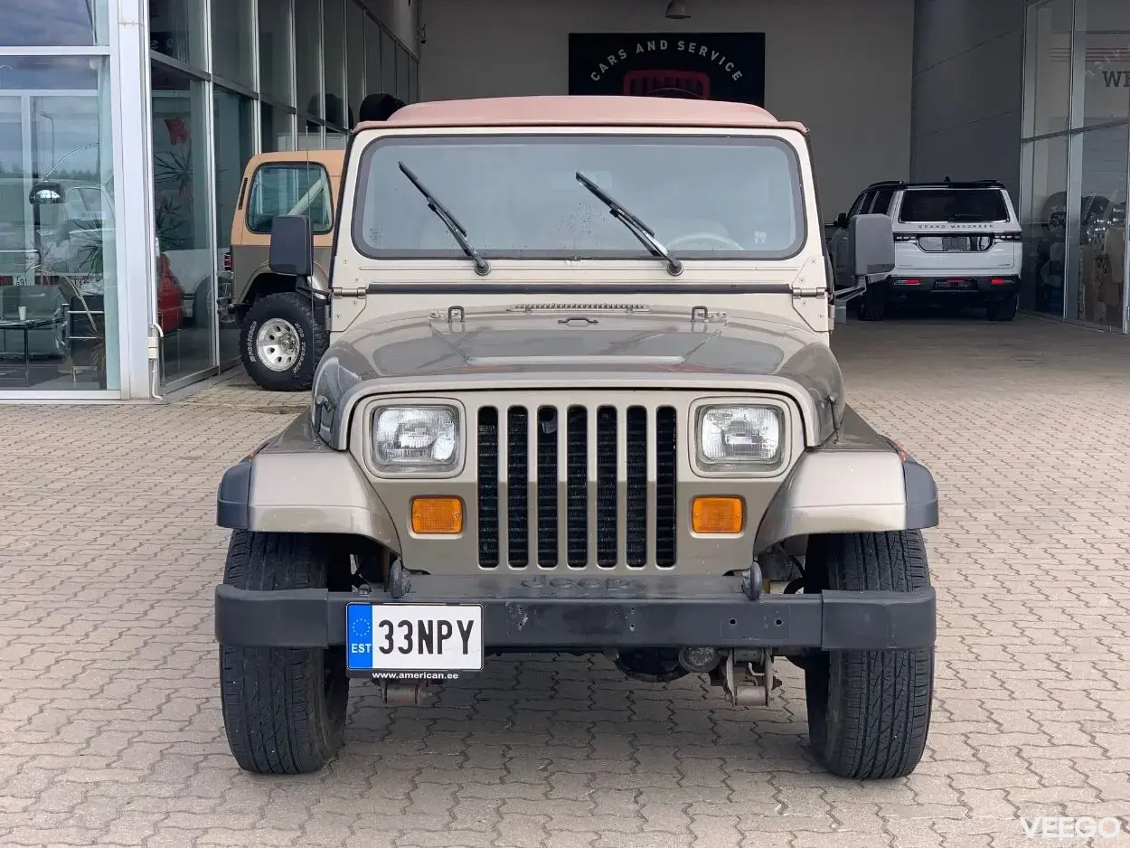 Jeep Wrangler Sahara Edition 4.2 R6 4.2 84kW