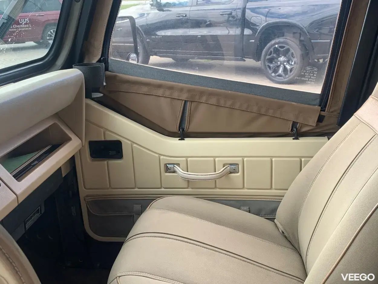 Jeep Wrangler Sahara Edition 4.2 R6 4.2 84kW