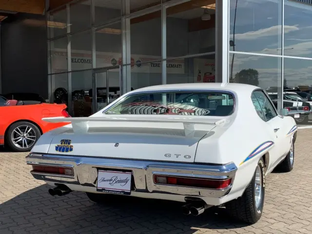Image of Pontiac GTO 7.5 V8 7.5 kW