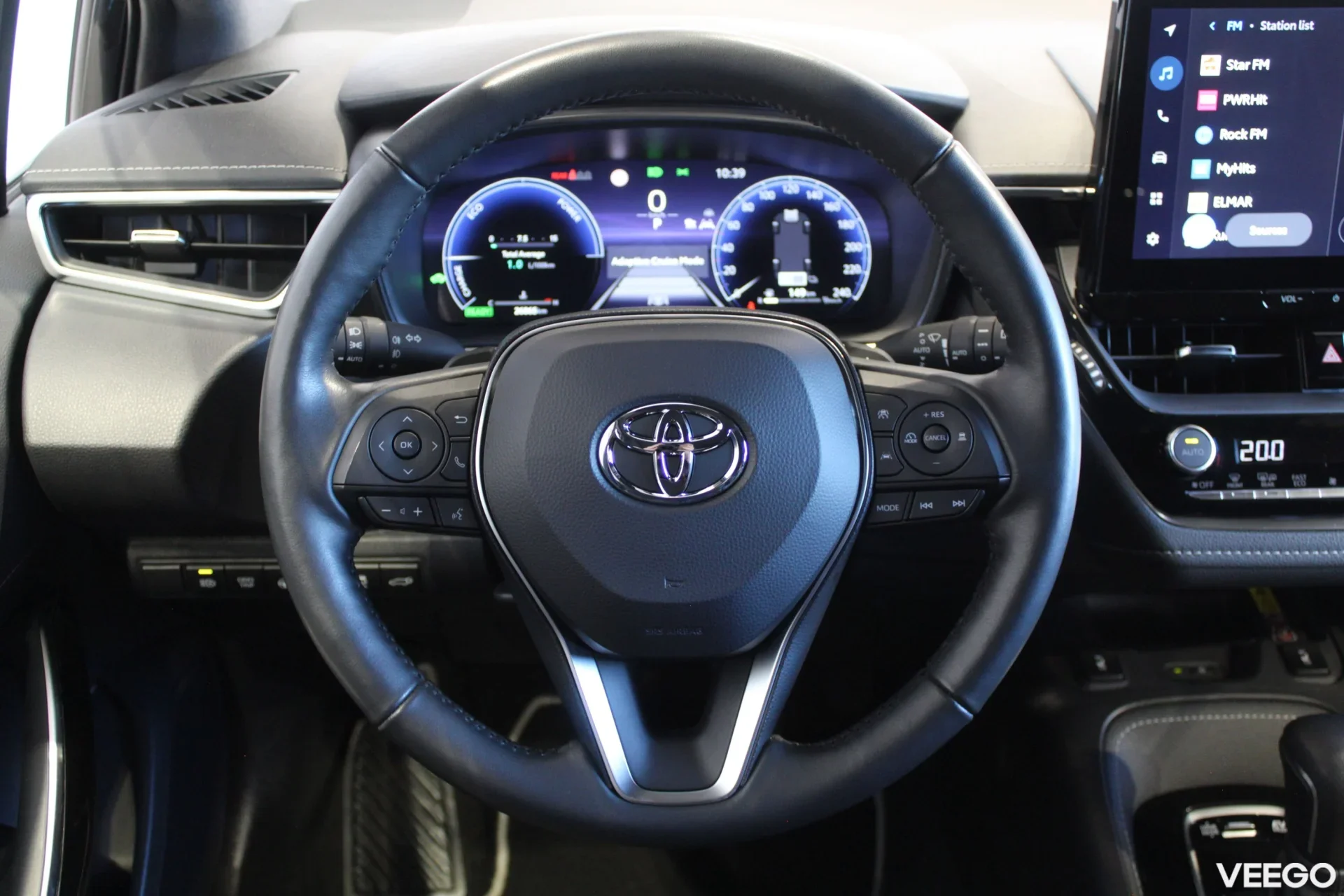 Toyota Corolla Touring Sports Luxury 2 112kW