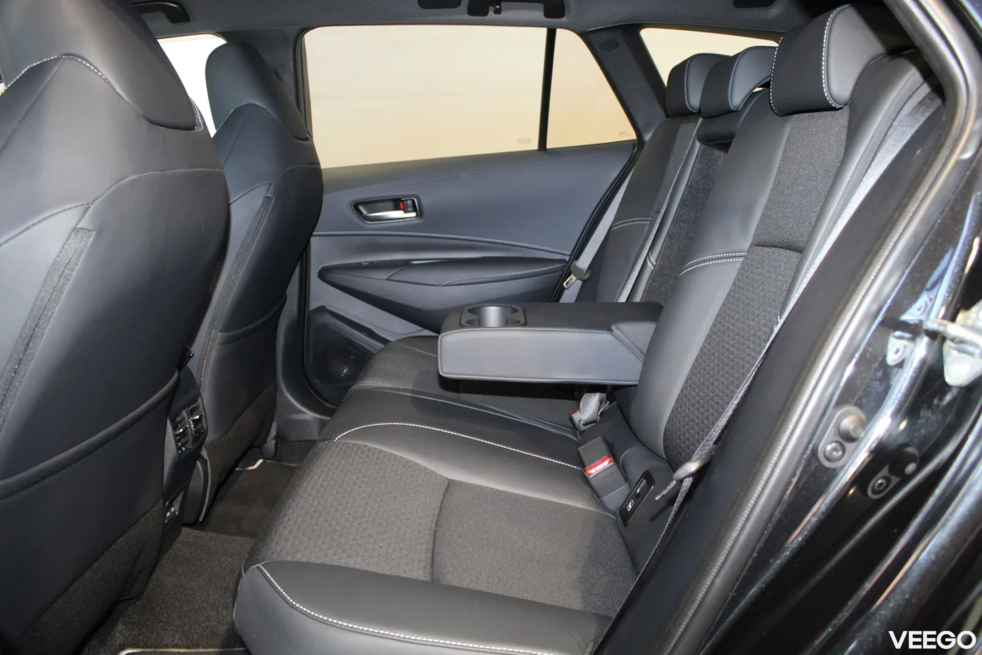 Toyota Corolla Touring Sports Luxury 2 112kW