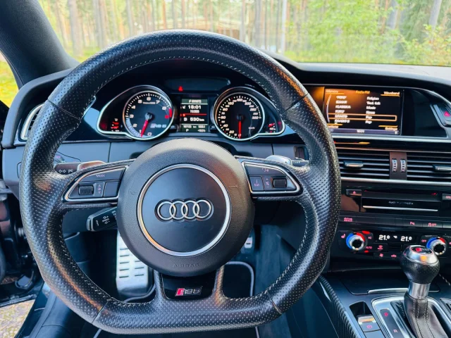 Image of Audi RS 5 4.2 331kW
