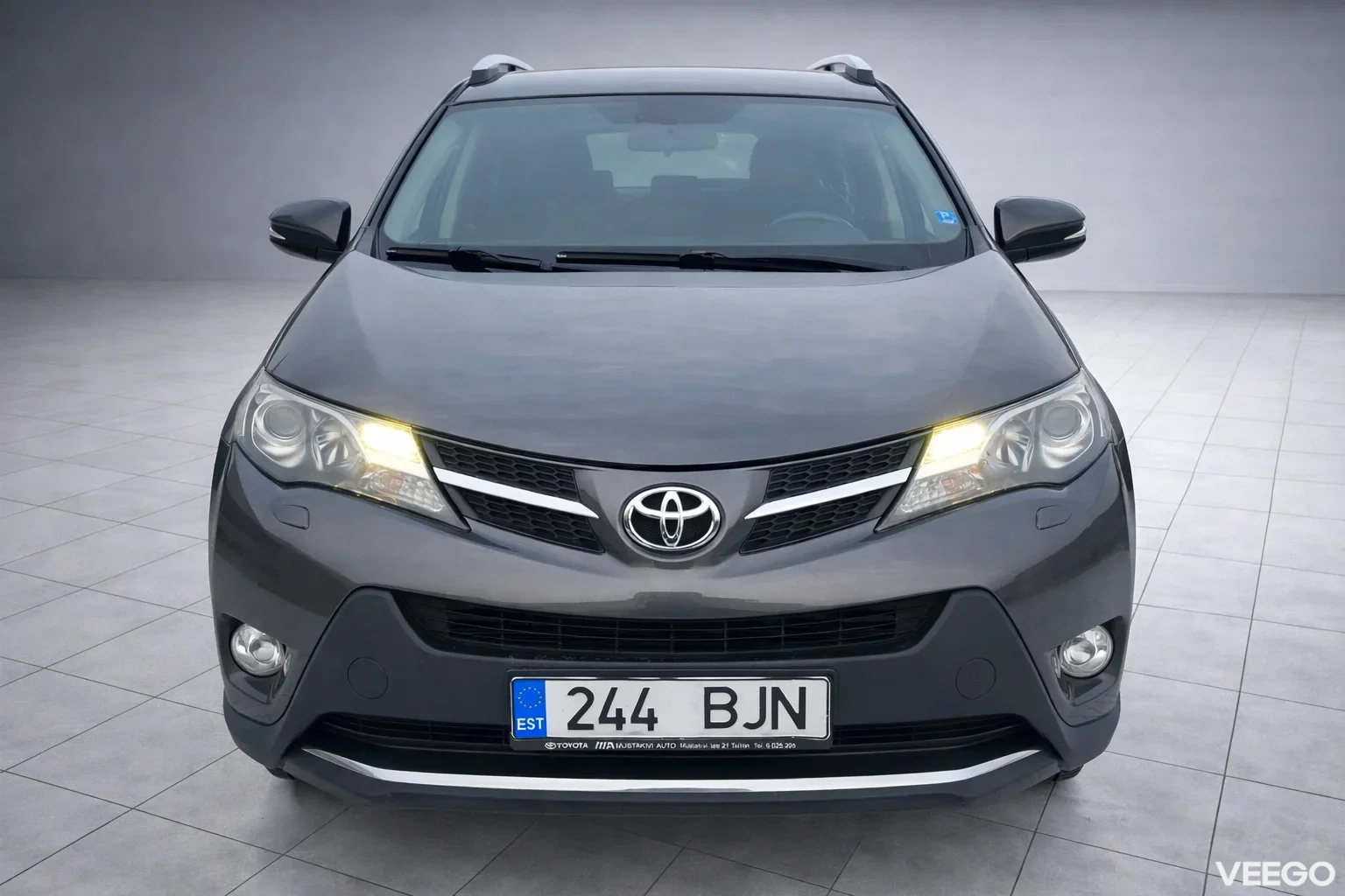 Toyota RAV4 2.0 111kW