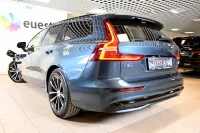 Volvo V60 AWD T6 PLUS DARK INTELLI SAFE 2 293kW thumbnail