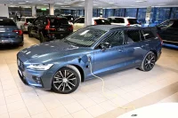 Volvo V60 AWD T6 PLUS DARK INTELLI SAFE 2 293kW thumbnail