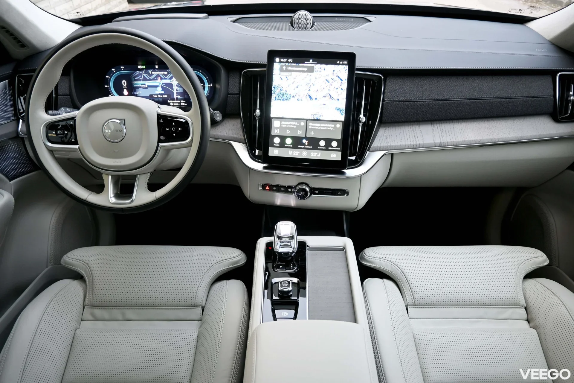 Volvo XC90 T8 TWIN ENGINE AWD 7K B&W 4C ULTRA BRIGHT XENIUM INTELLI SAFE PRO MY26 2 335kW