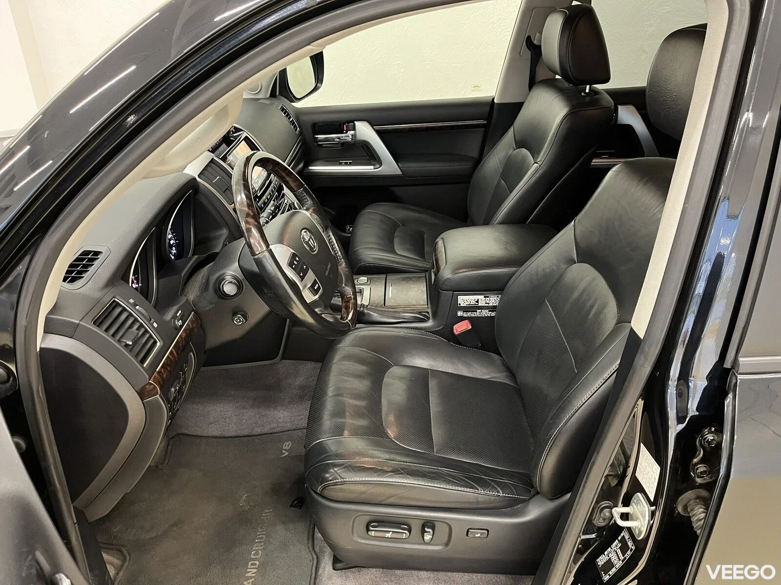 Toyota Land Cruiser 200 200kW