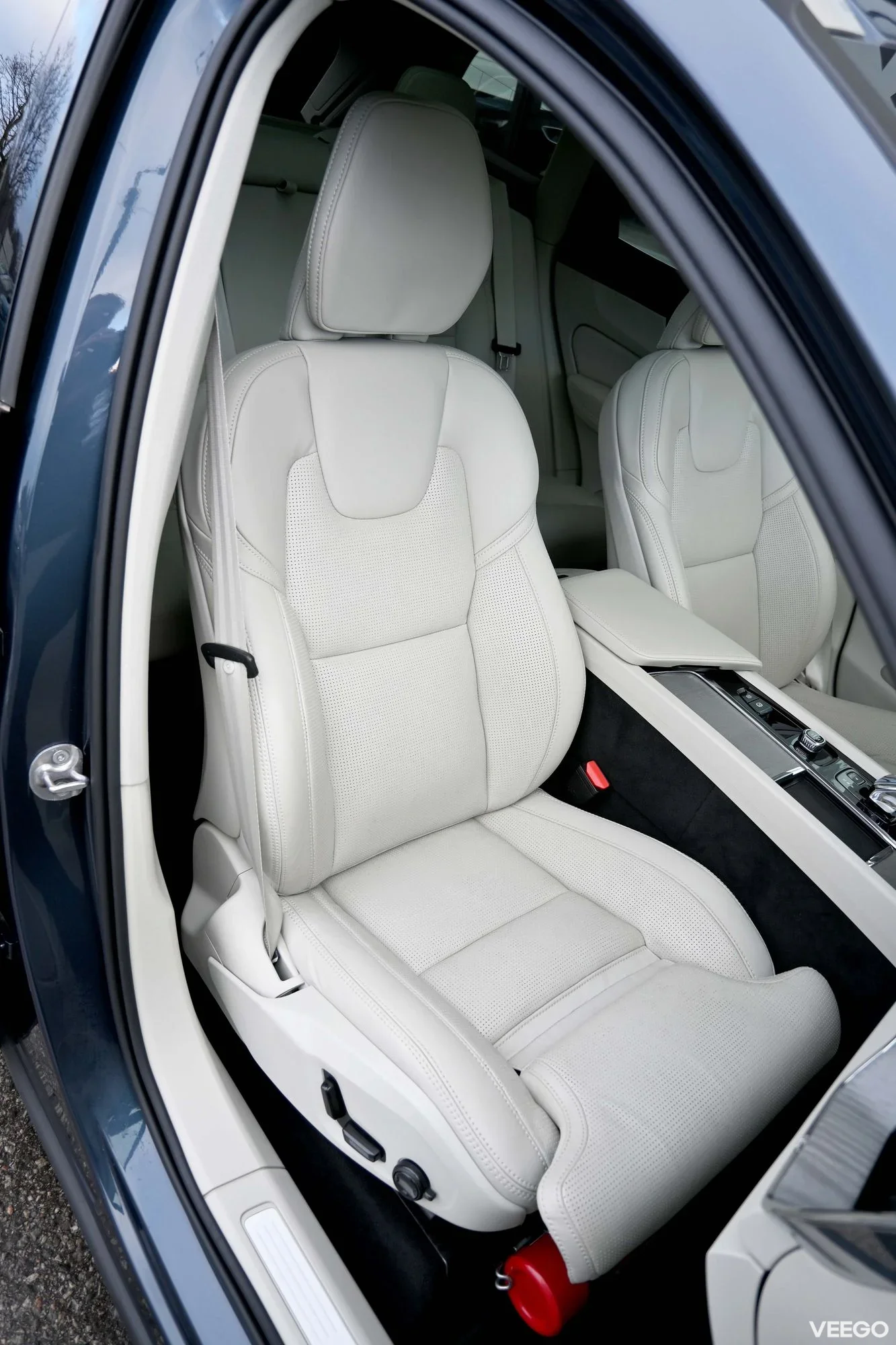 Volvo XC60 AWD H&K LUXURY BRIGHT XENIUM INTELLI SAFE PRO 2 293kW