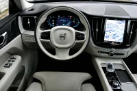 Volvo XC60 AWD H&K LUXURY BRIGHT XENIUM INTELLI SAFE PRO 2 293kW thumbnail
