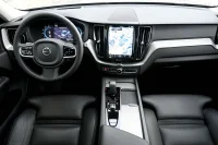 Volvo XC60 AWD T8 H&K ULTIMATE DARK XENIUM INTELLI SAFE PRO 2 335kW thumbnail