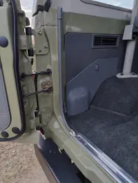 Toyota Land Cruiser 73 2.4 64kW thumbnail