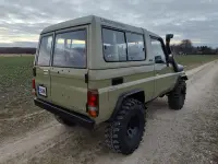 Toyota Land Cruiser 73 2.4 64kW thumbnail