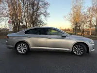Volkswagen Passat 2.0 110kW thumbnail
