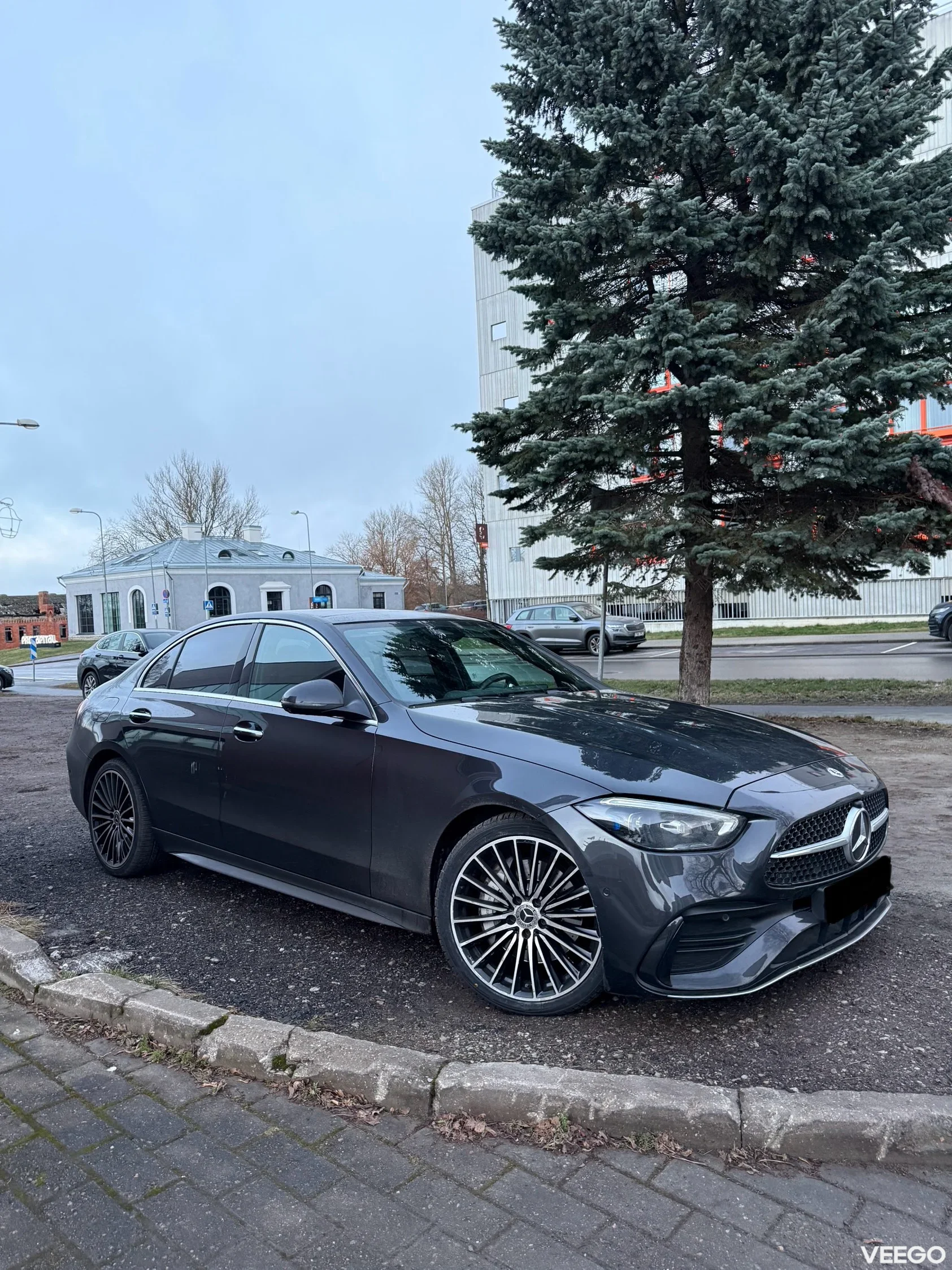 Mercedes-Benz C220 C220d AMG 147kW