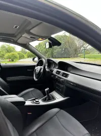 BMW 325 3.0 145kW thumbnail