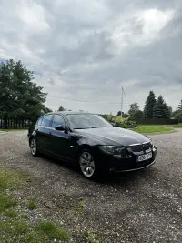 BMW 325 3.0 145kW thumbnail