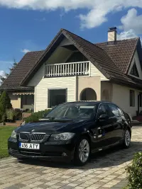 BMW 325 3.0 145kW thumbnail