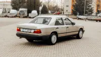 Mercedes-Benz 200 E E200 2.0 87kW thumbnail