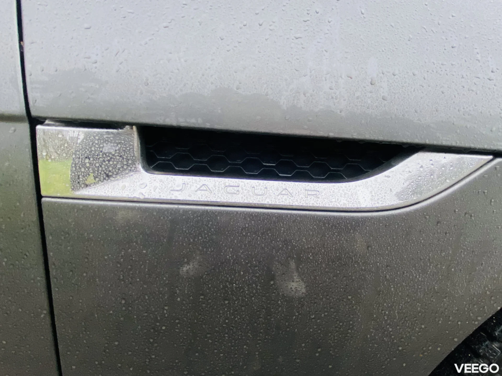 Jaguar F-Type P300 2.0 221kW