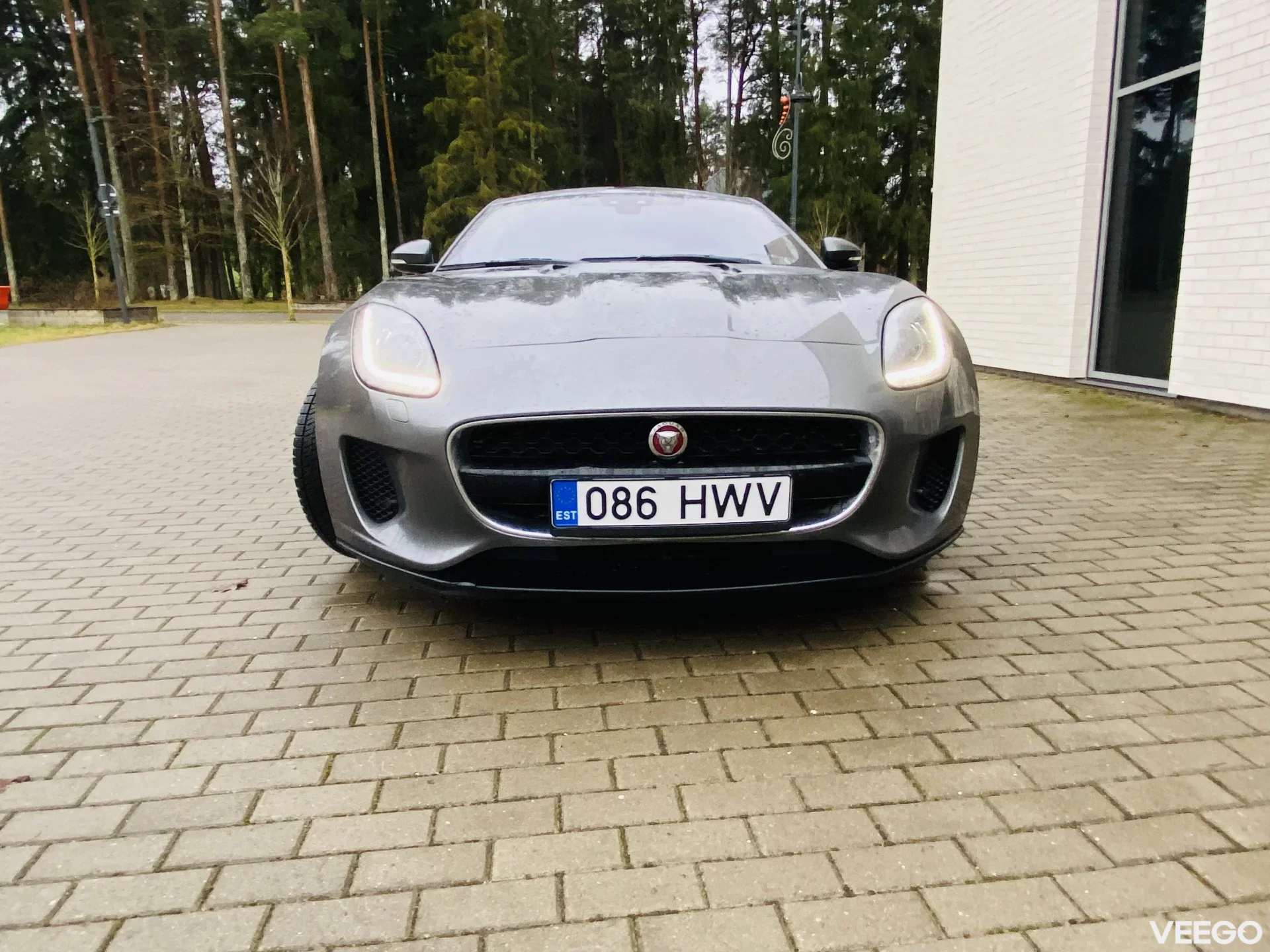 Jaguar F-Type P300 2.0 221kW