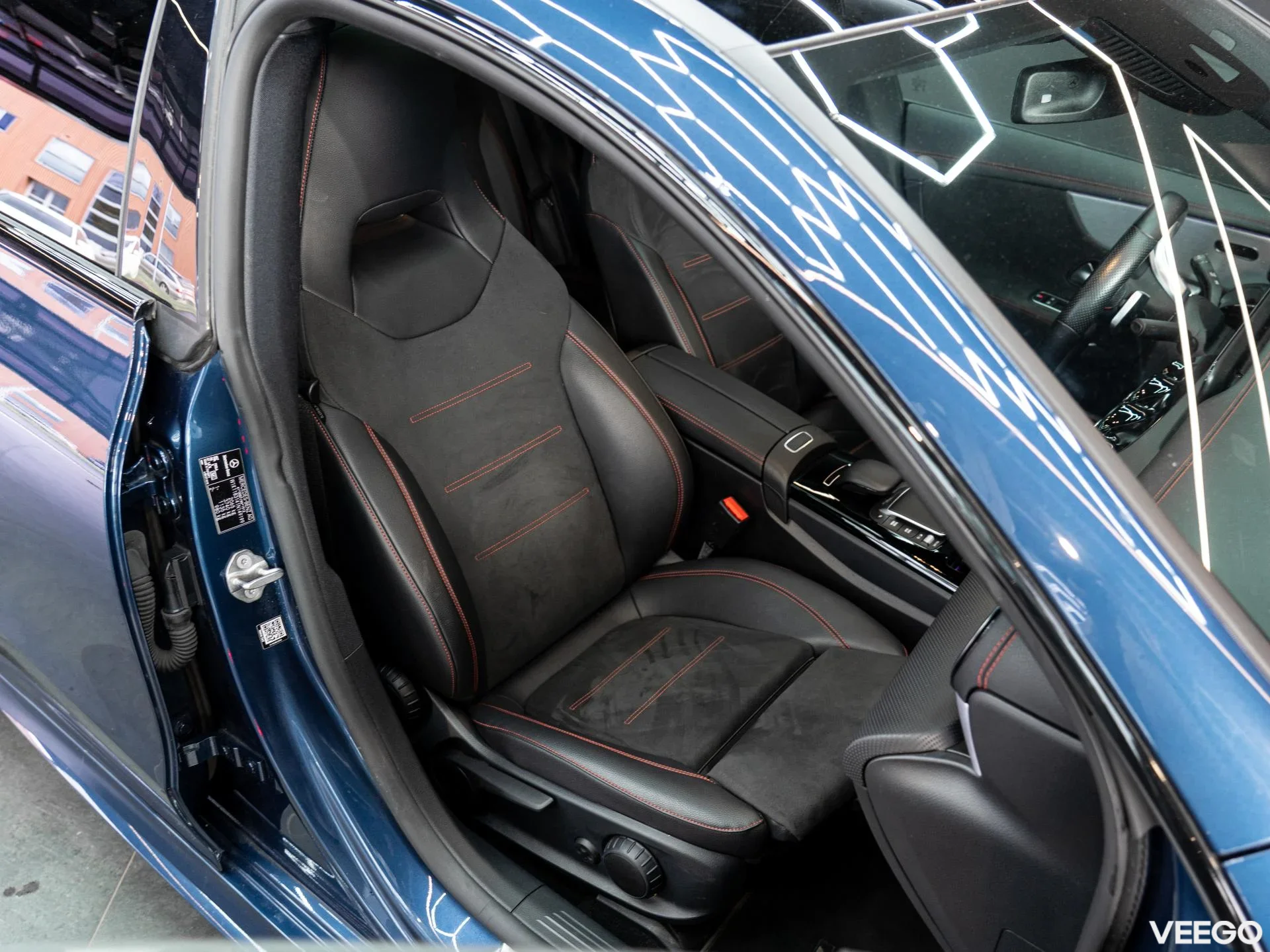 Mercedes-Benz CLA220 2.0 140kW