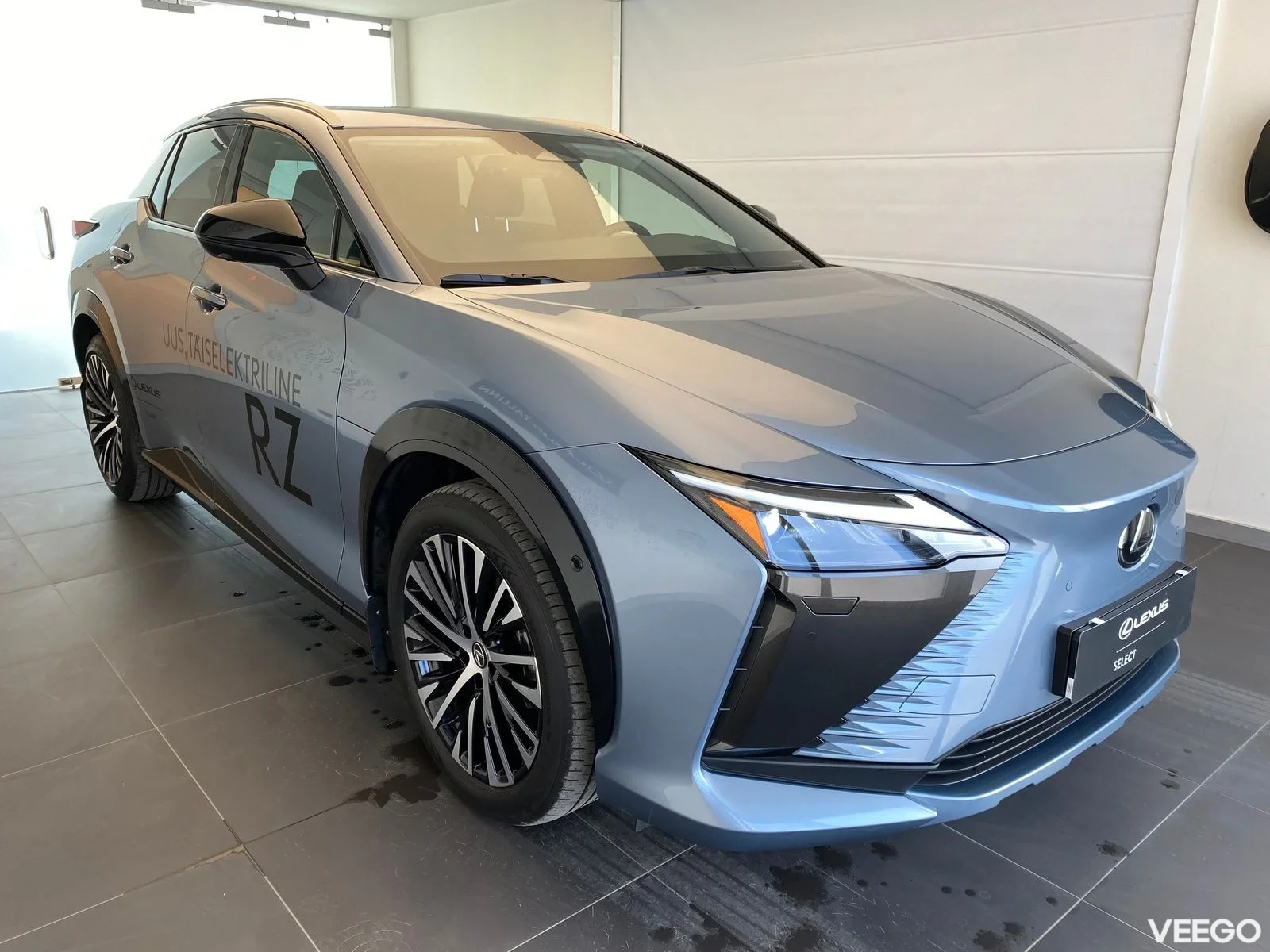 Lexus RZ 450e - 132kW