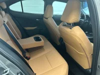 Lexus UX 300h - 112kW thumbnail