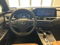 Lexus UX 300h - 112kW thumbnail