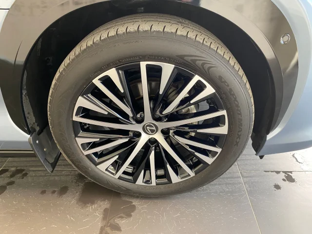 Image of Lexus RZ 450e - 132kW