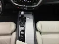 Volvo XC60 2.0 140kW thumbnail