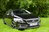 Volvo V40 Cross Country 2.0 110kW thumbnail