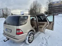 Mercedes-Benz ML430 4.3 200kW thumbnail
