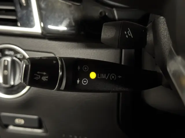 Image of Mercedes-Benz GLE 350 D 4MATIC AMG 3.0 190kW