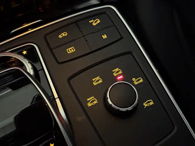 Image of Mercedes-Benz GLE 350 D 4MATIC AMG 3.0 190kW