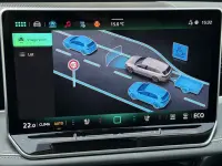 Volkswagen Passat 110kW thumbnail