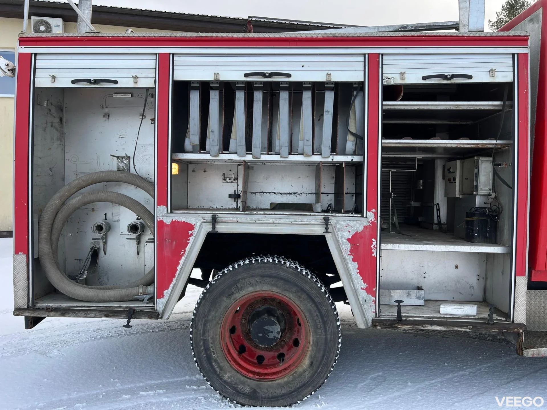 Mercedes-Benz 1222 F 159kW