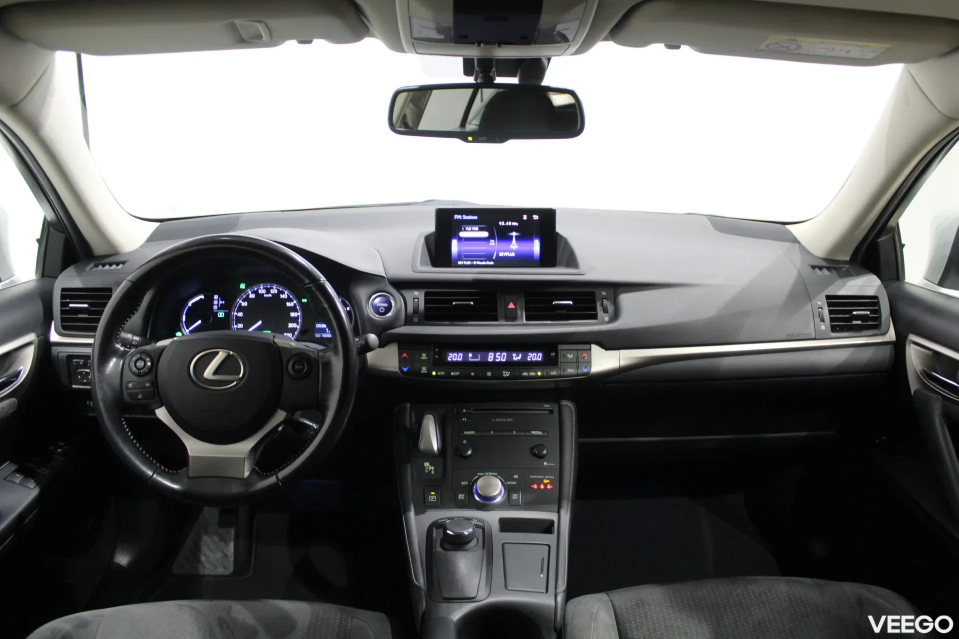 Lexus CT 200h Comfort 1.8 73kW