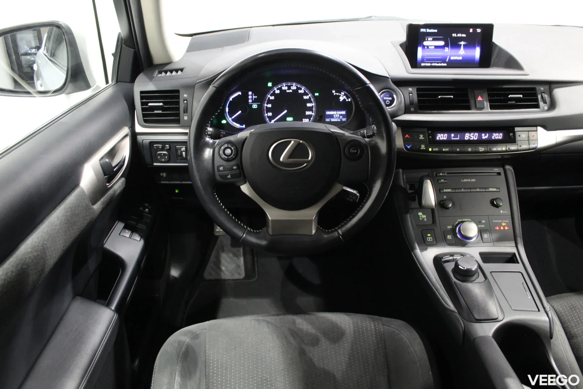 Lexus CT 200h Comfort 1.8 73kW