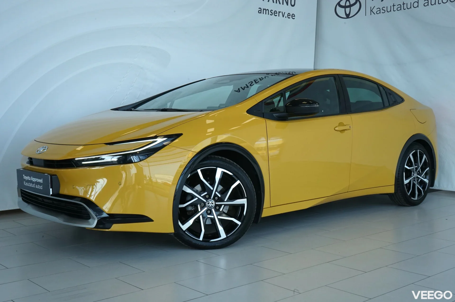 Toyota Prius Luxury Plug-In Hybrid 2 111kW