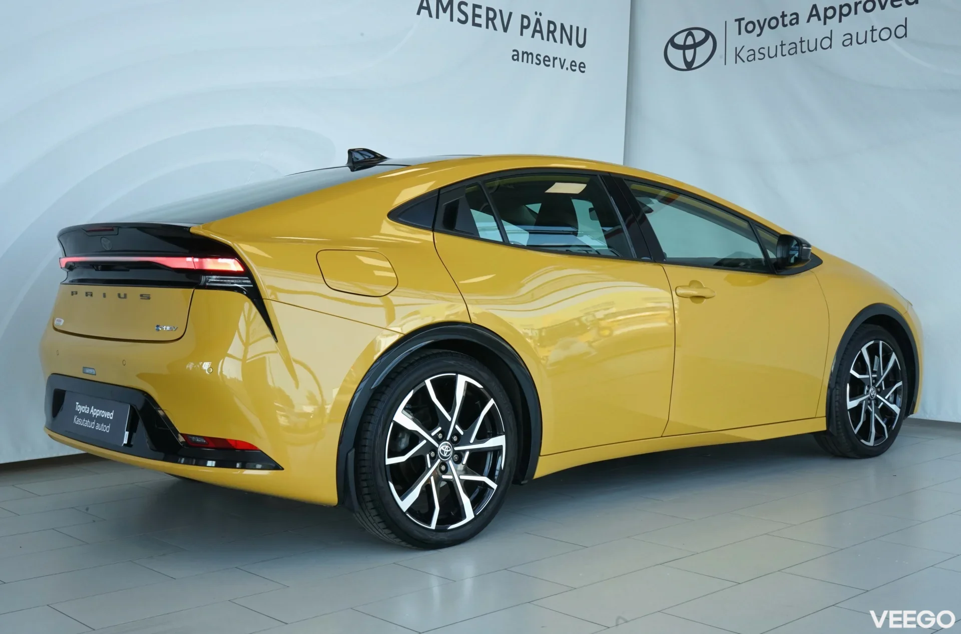 Toyota Prius Luxury Plug-In Hybrid 2 111kW