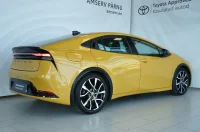 Toyota Prius Luxury Plug-In Hybrid 2 111kW thumbnail
