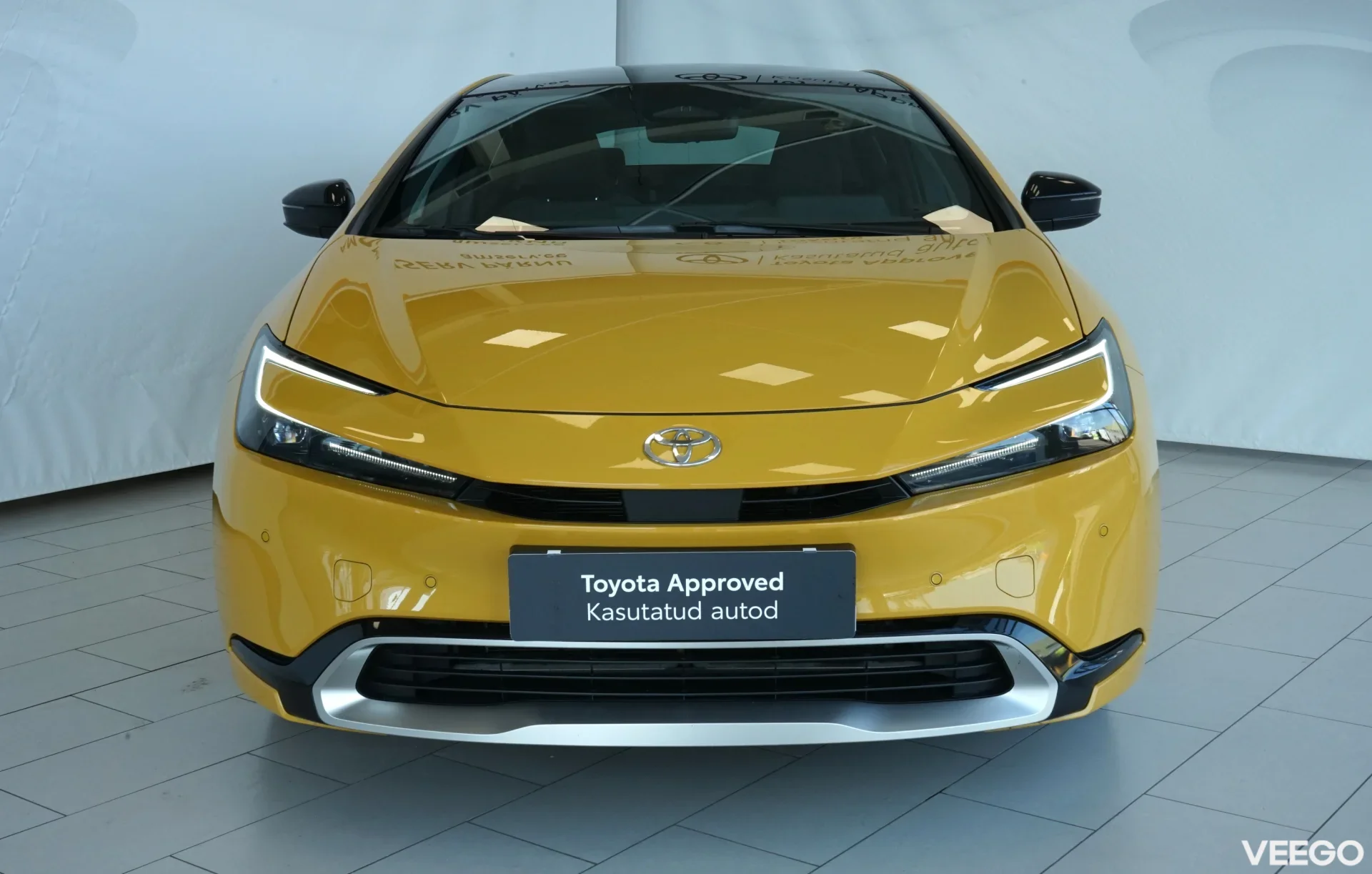 Toyota Prius Luxury Plug-In Hybrid 2 111kW