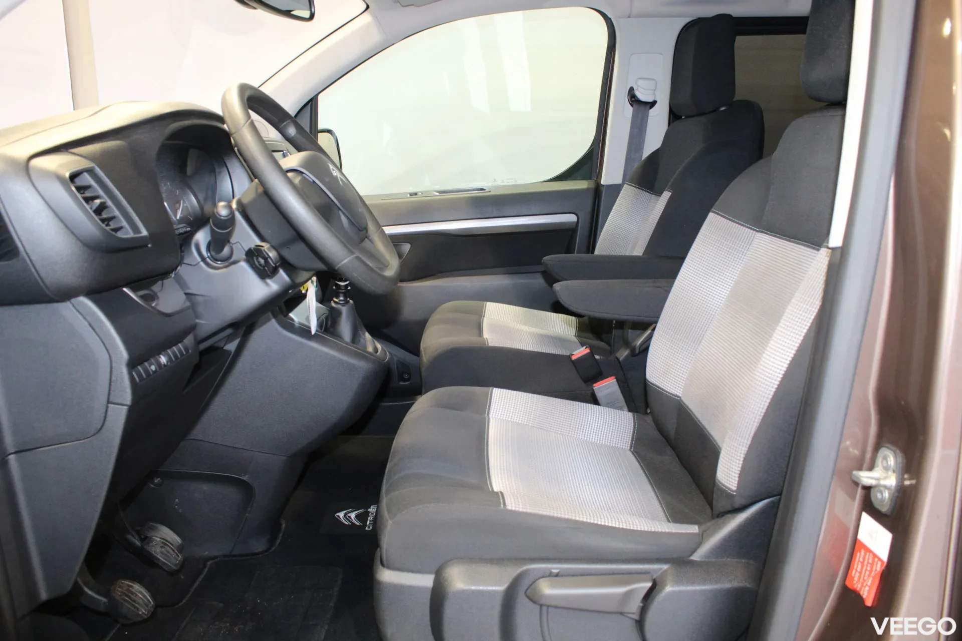 Citroen Jumpy Spacetourer Feel 1.5 88kW