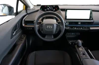 Toyota Prius Luxury Plug-In Hybrid 2 111kW thumbnail